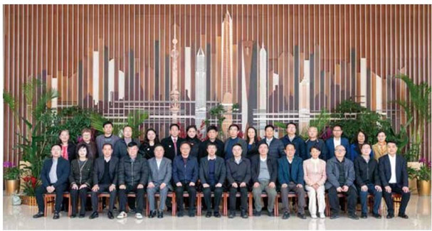 点击在新窗口中打开图片