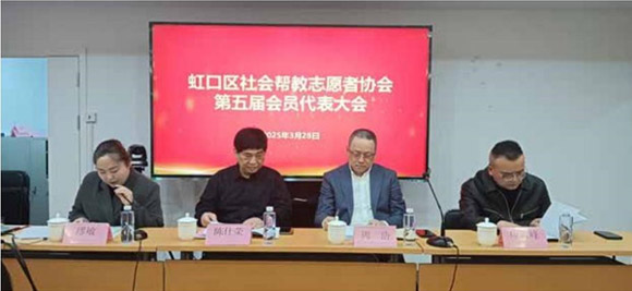点击在新窗口中打开图片
