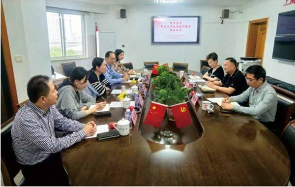 点击在新窗口中打开图片