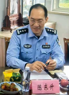 点击在新窗口中打开图片