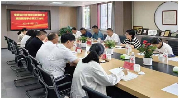 点击在新窗口中打开图片
