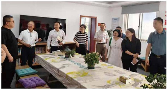 点击在新窗口中打开图片