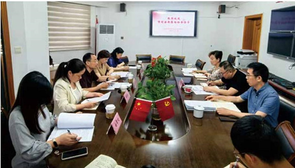 点击在新窗口中打开图片