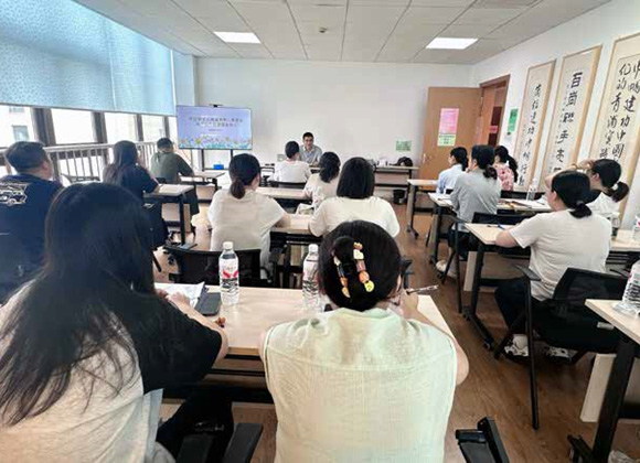 点击在新窗口中打开图片