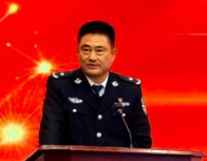 点击在新窗口中打开图片