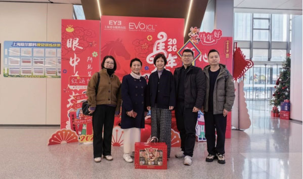 点击在新窗口中打开图片